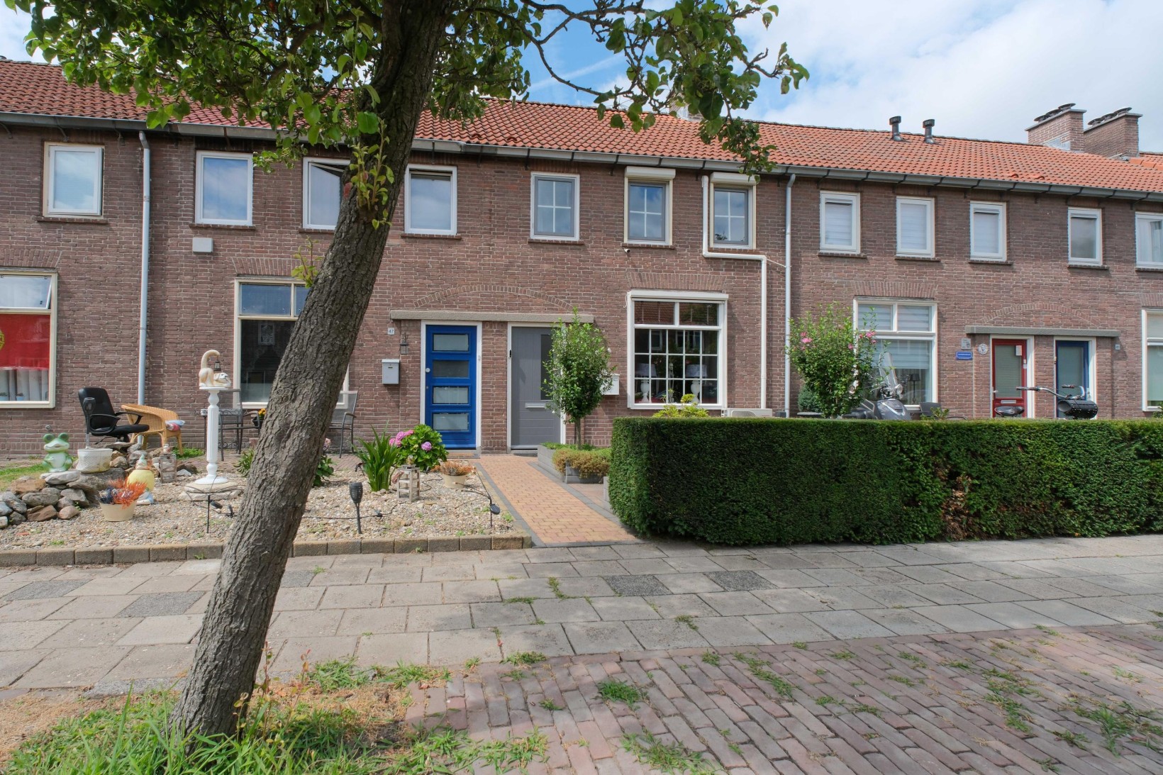 Tussenwoning te koop: Jasmijnstraat 45, Almelo