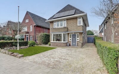 Vriezenveenseweg 26