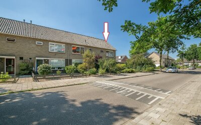Frerikshuis. 24