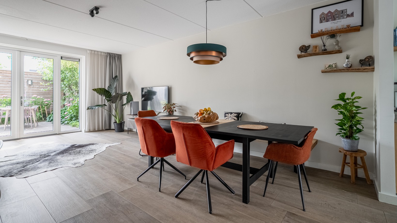 Tussenwoning te koop: Van Wulfften Palthestraat 28, Almelo