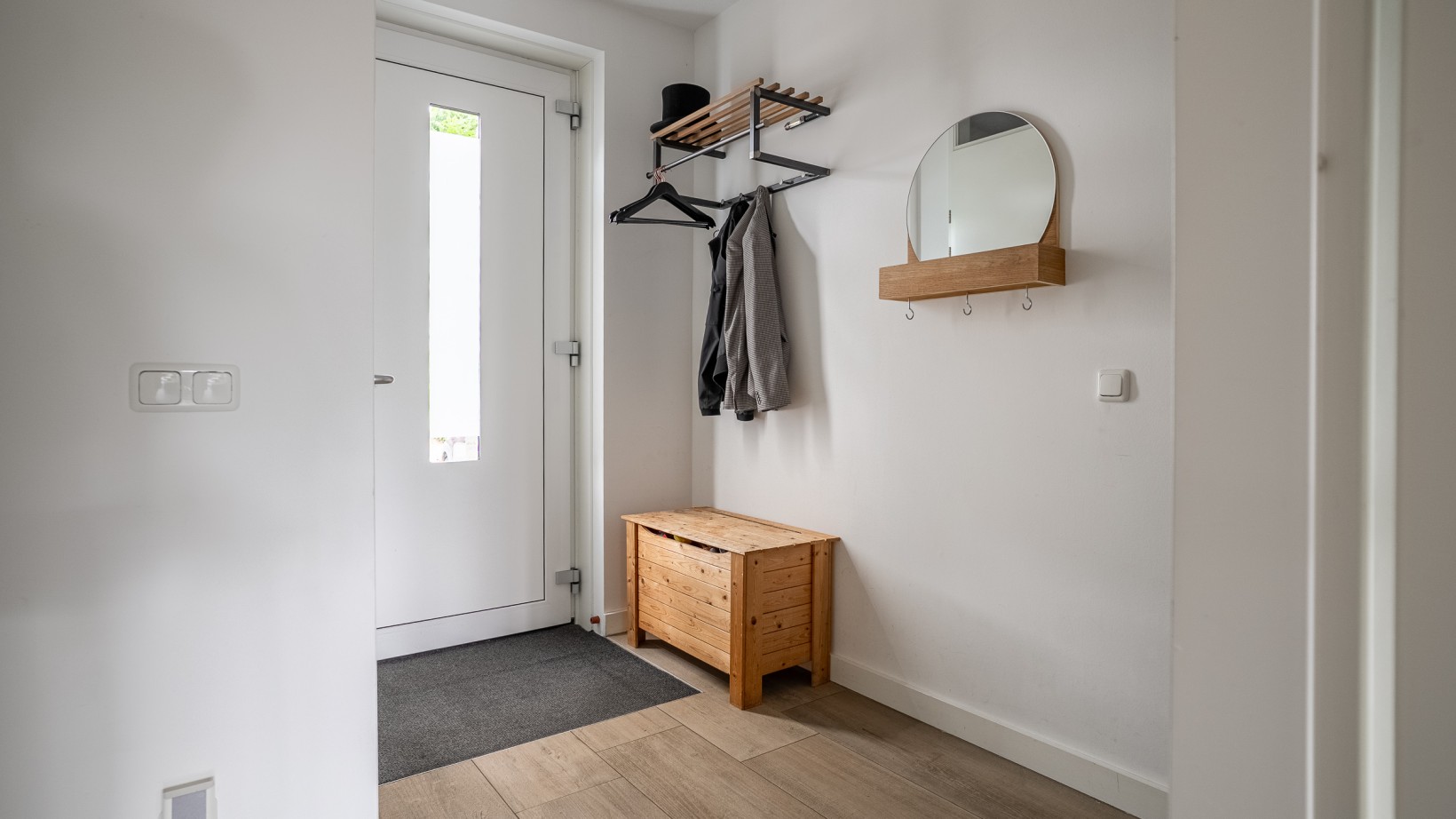 Tussenwoning te koop: Van Wulfften Palthestraat 28, Almelo