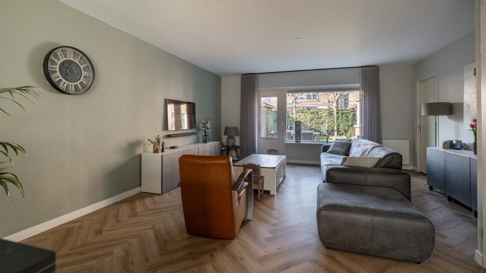 Tussenwoning te koop: Weefgetouw 19, Almelo