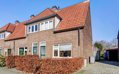 Rietstraat 215