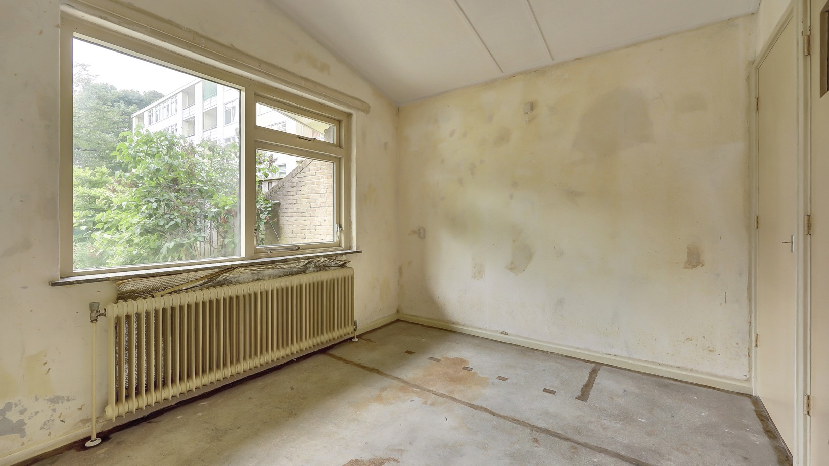 Hoekwoning te koop: Pieter de Hoochstraat 17, Almelo