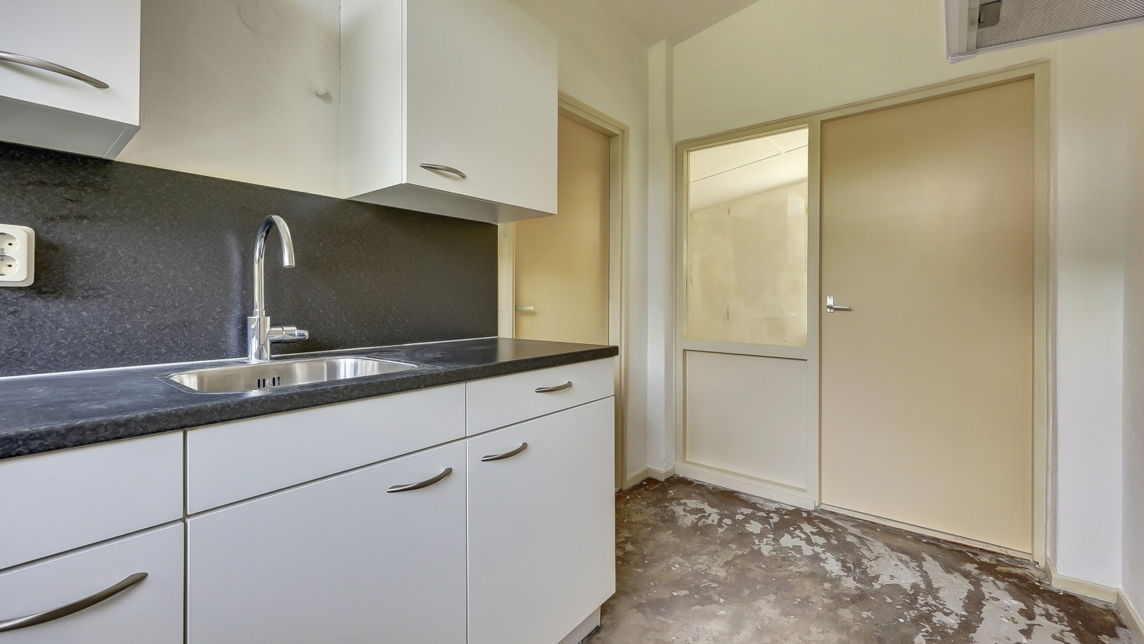 Hoekwoning te koop: Pieter de Hoochstraat 17, Almelo