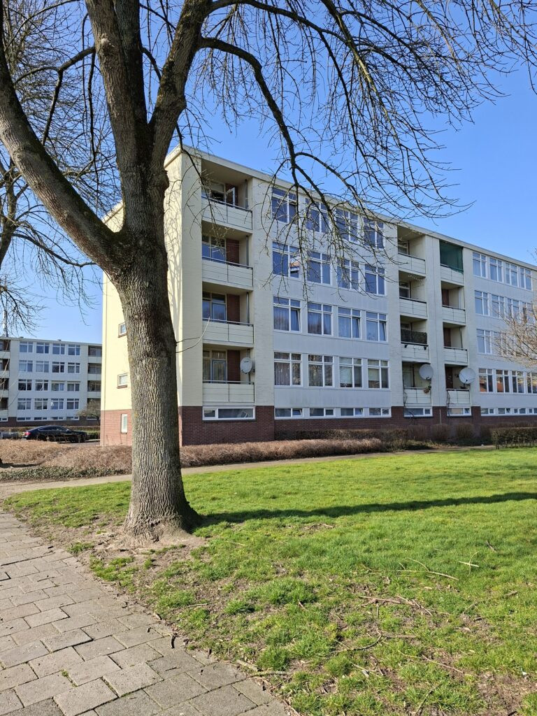 Appartement te koop: Meindert Hobbemastraat 50, Almelo