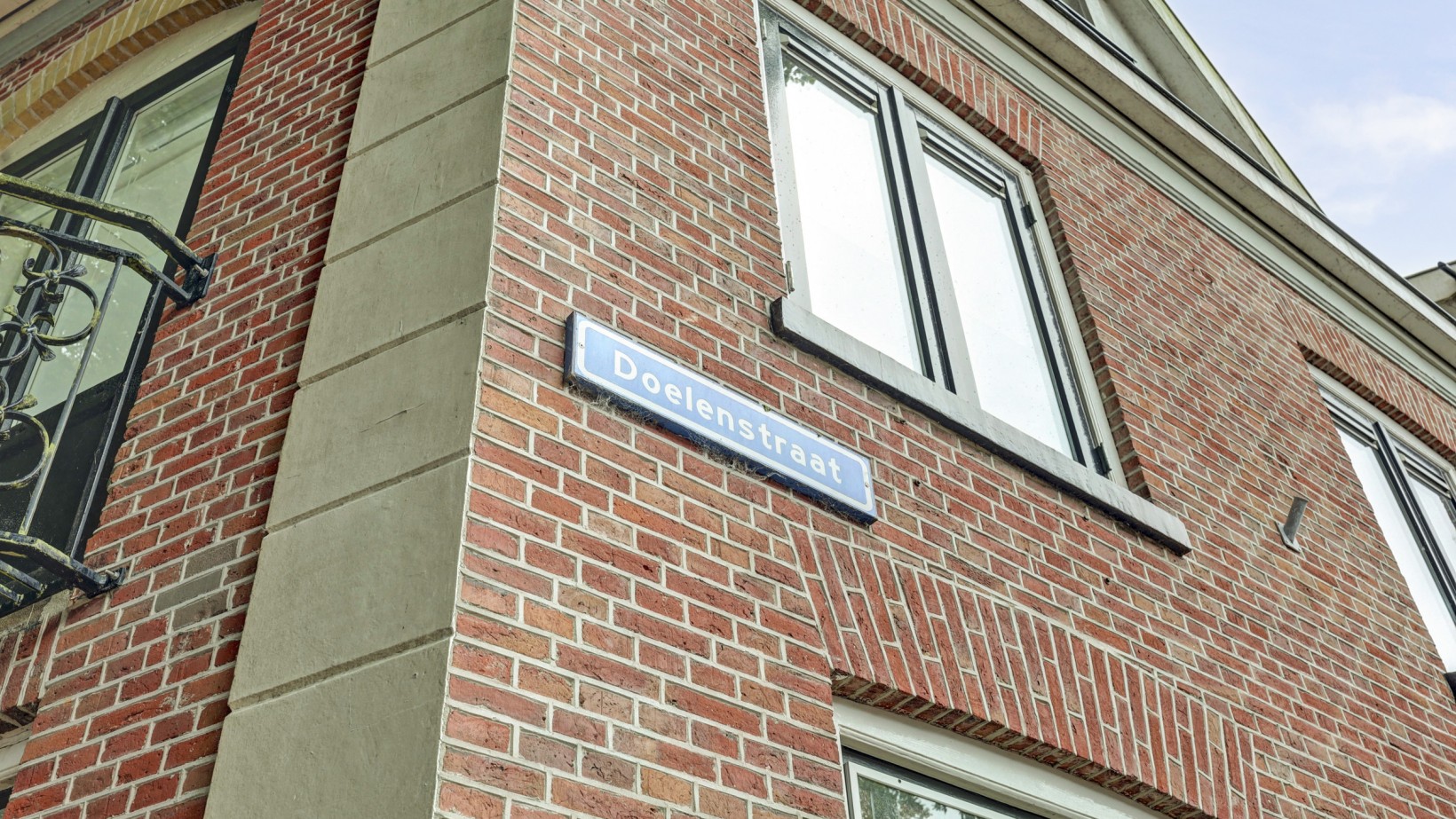 Hoekwoning te koop: Doelenstraat 39, Almelo