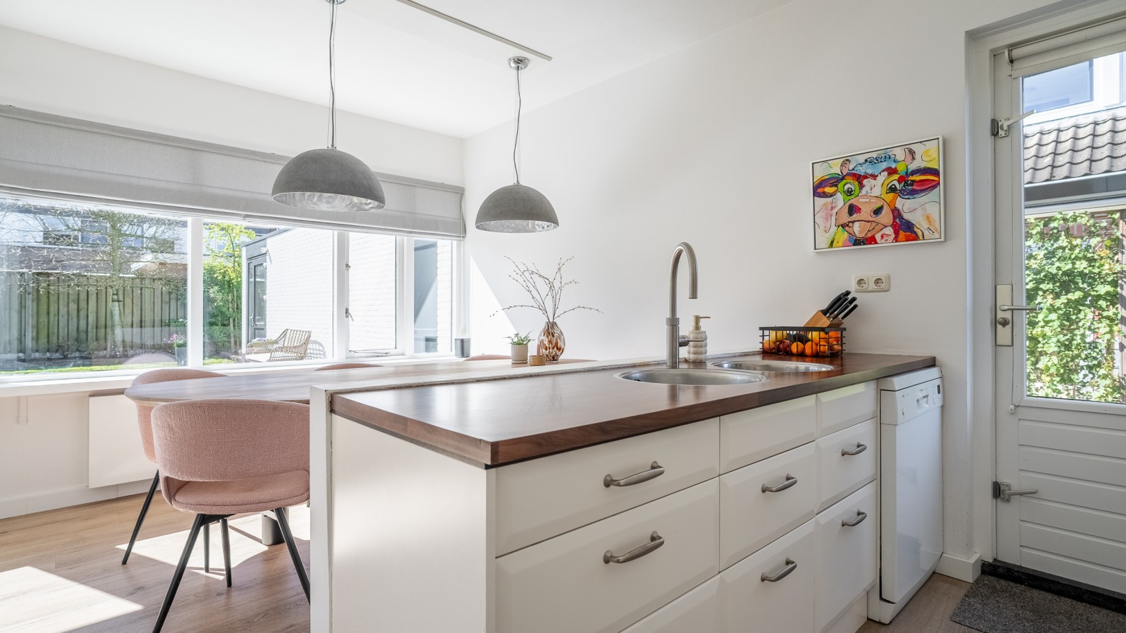 Vrijstaande woning te koop: Rensumaborg 17, Almelo