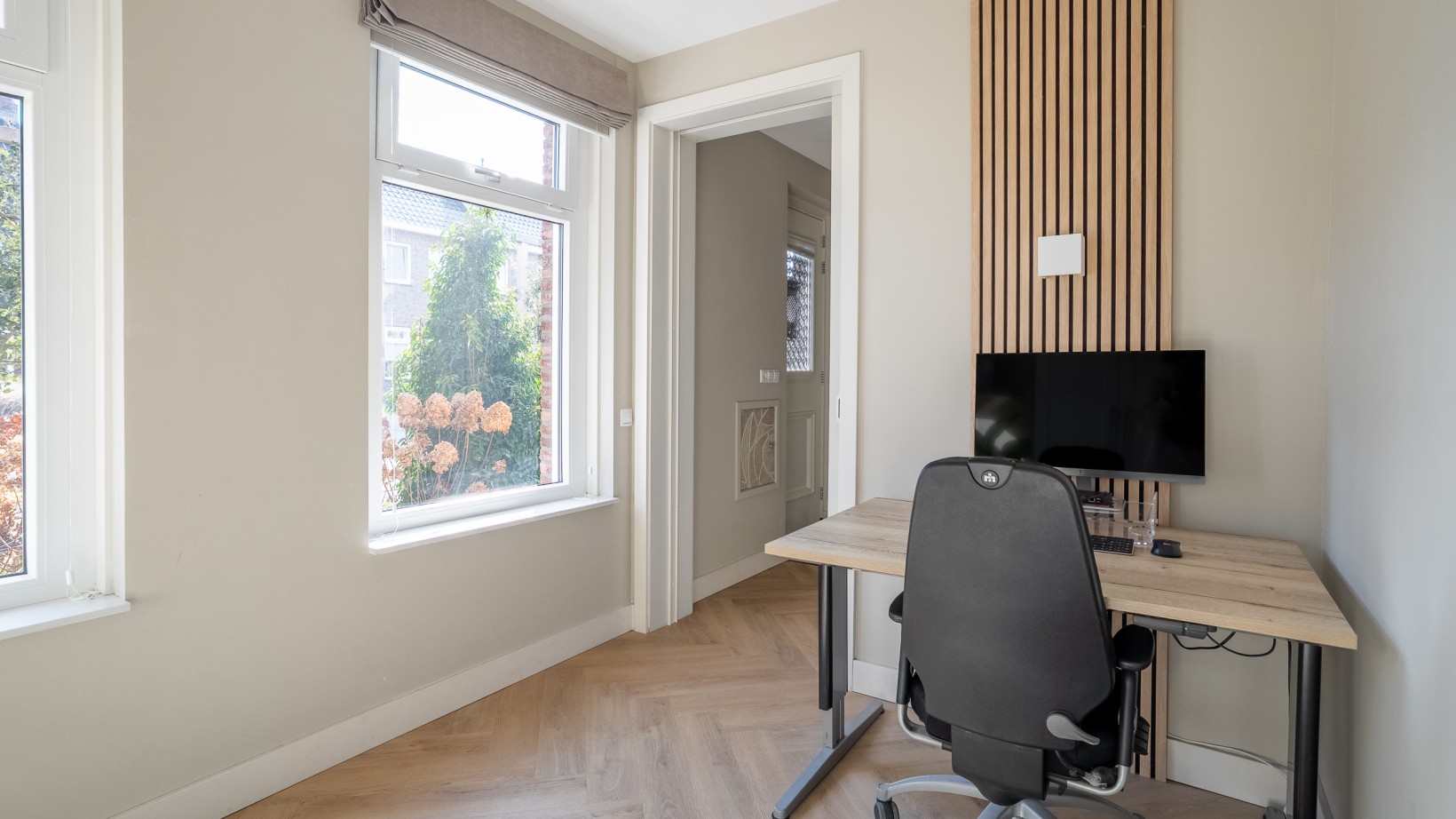 Vrijstaande woning te koop: Leeghwaterlaan 11, Almelo