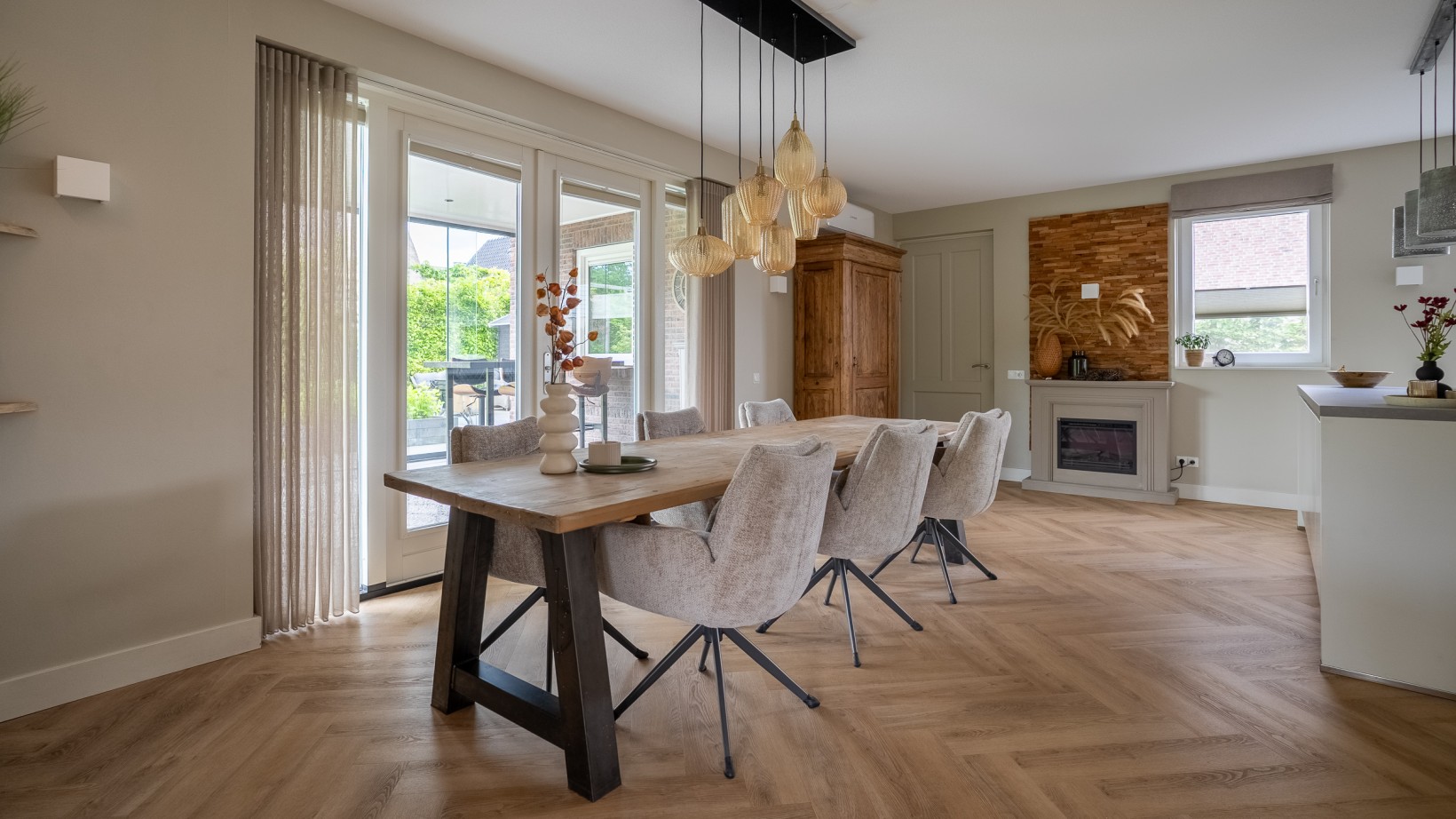 Vrijstaande woning te koop: Leeghwaterlaan 11, Almelo