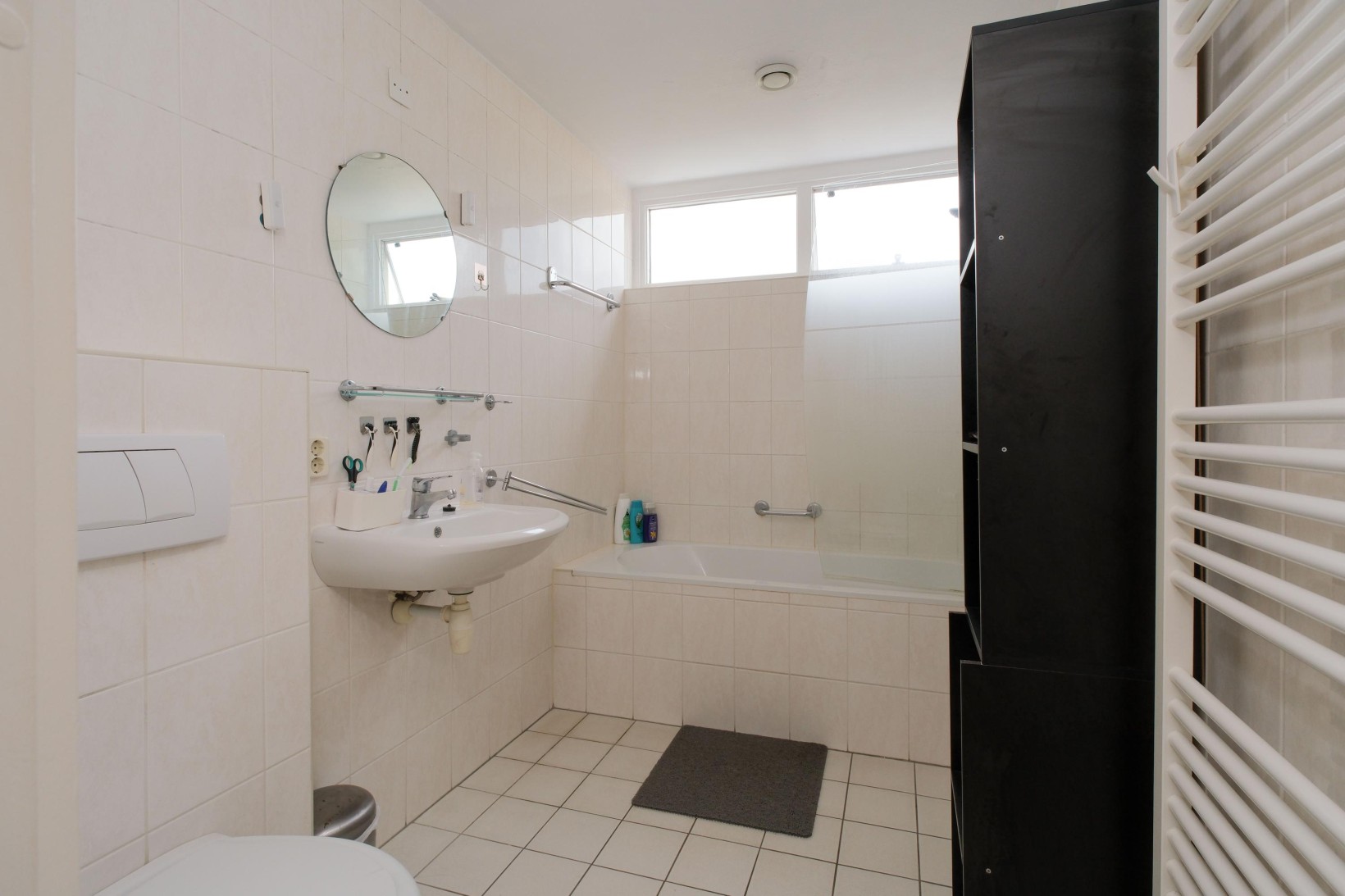 Tussenwoning te koop: Abbingastate 7, Almelo