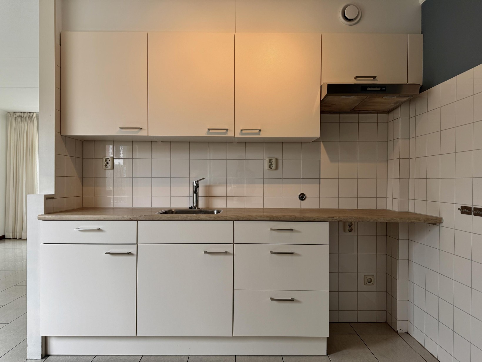 Tussenwoning te koop: De Valk 36, Almelo