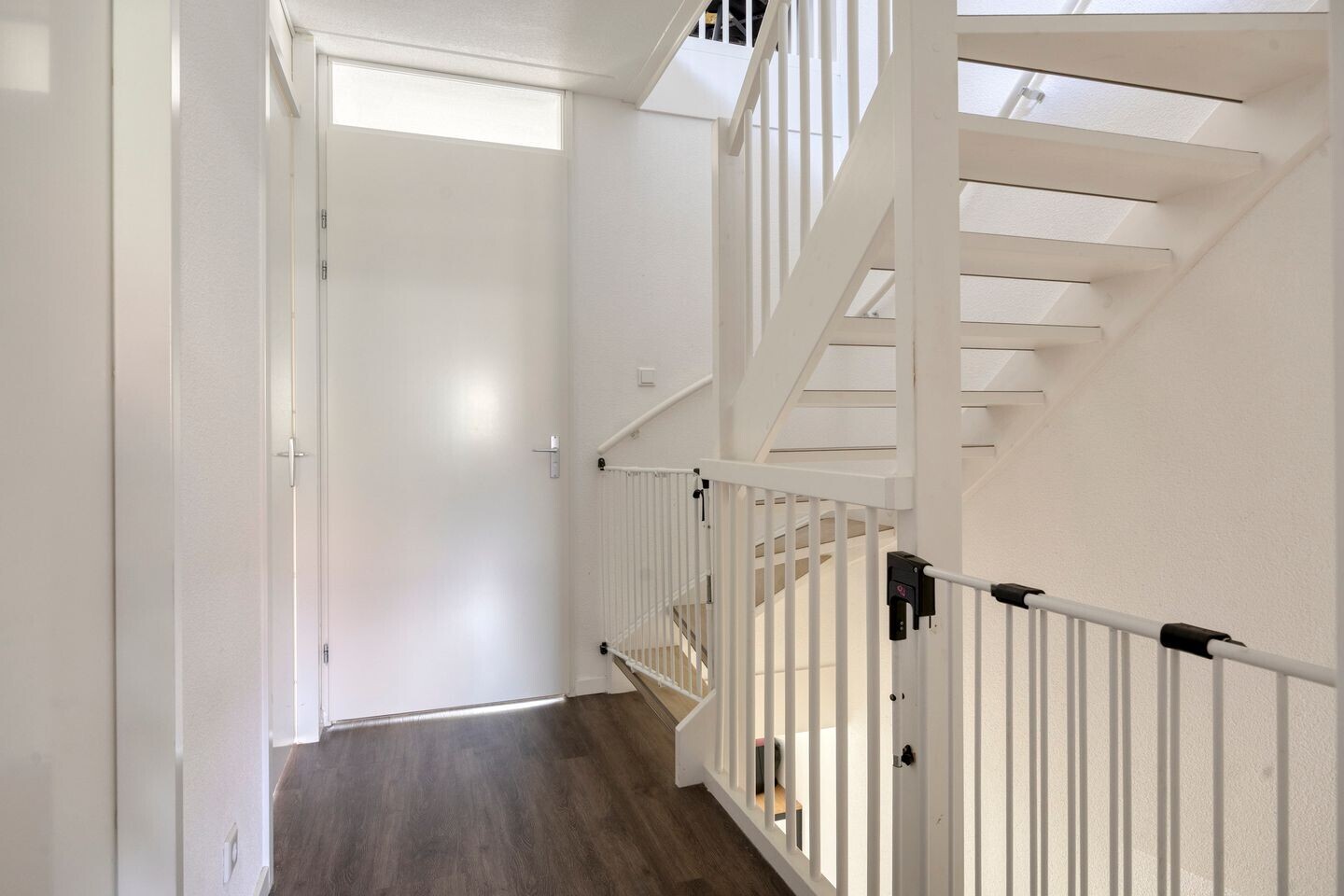 Tussenwoning te koop: Springerstraat 24, Almelo