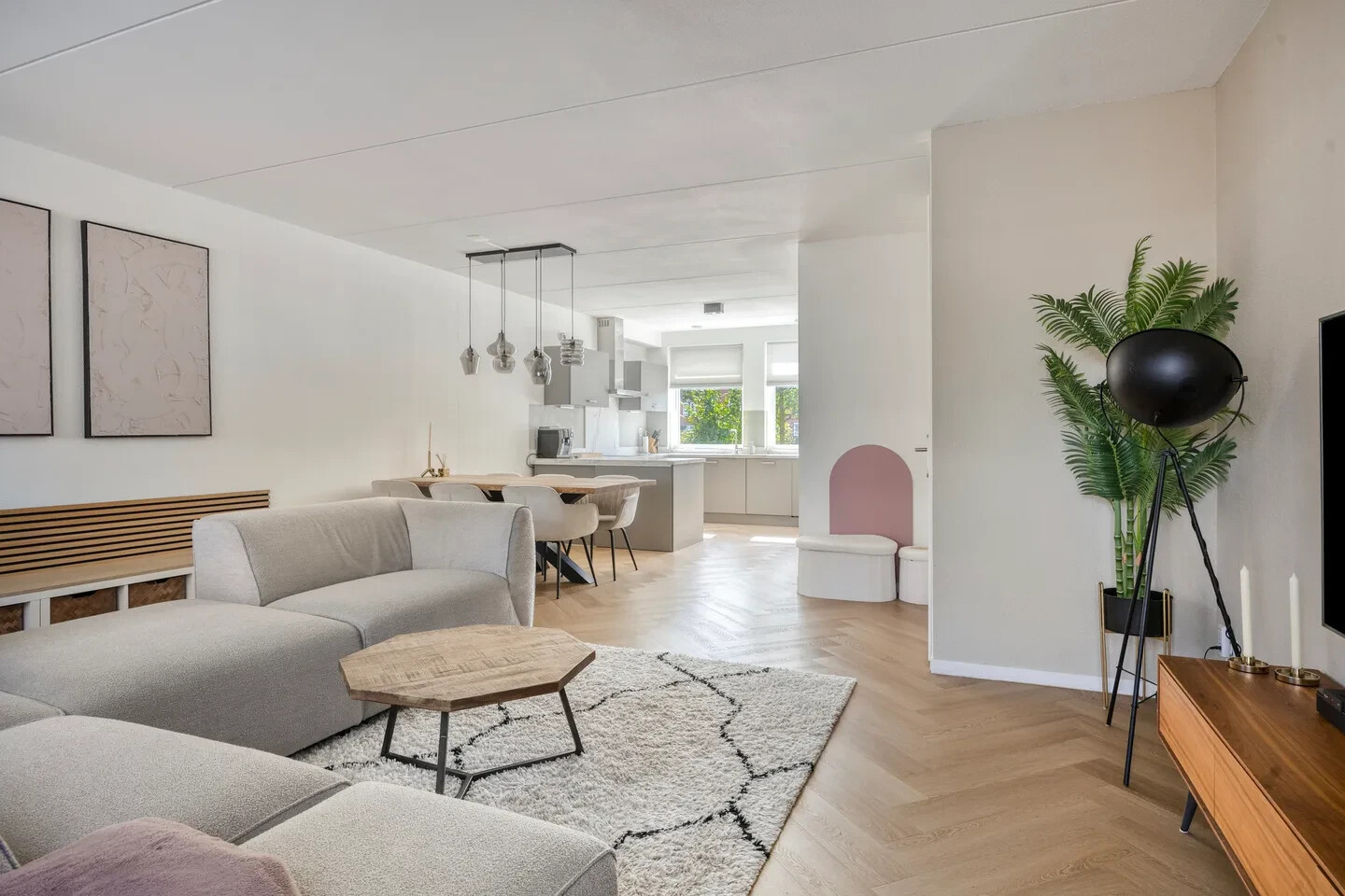 Tussenwoning te koop: Springerstraat 24, Almelo
