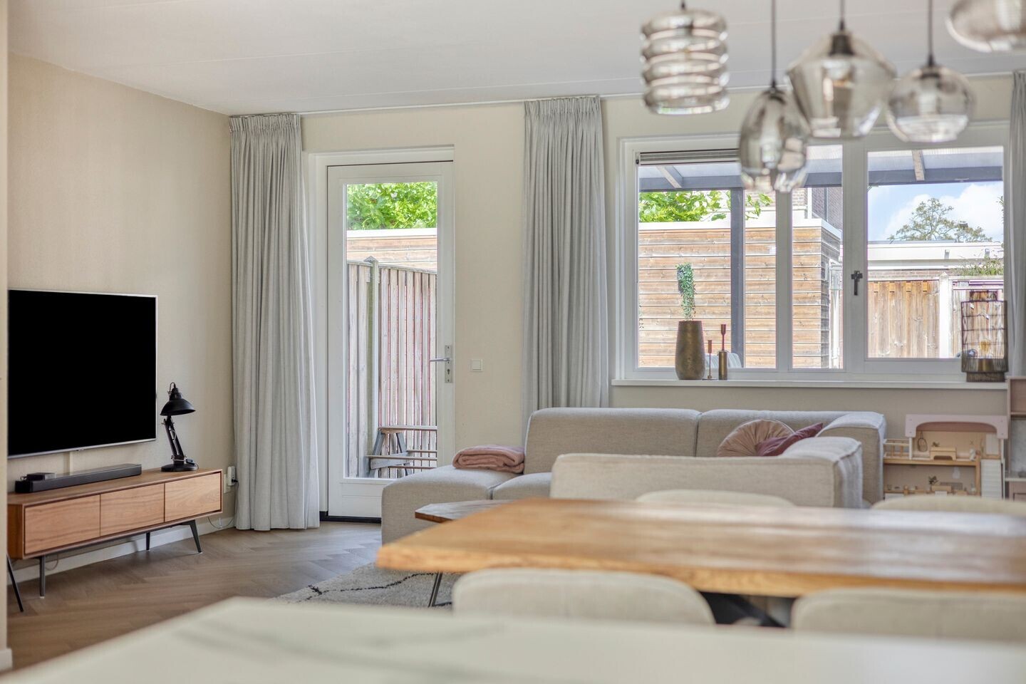 Tussenwoning te koop: Springerstraat 24, Almelo