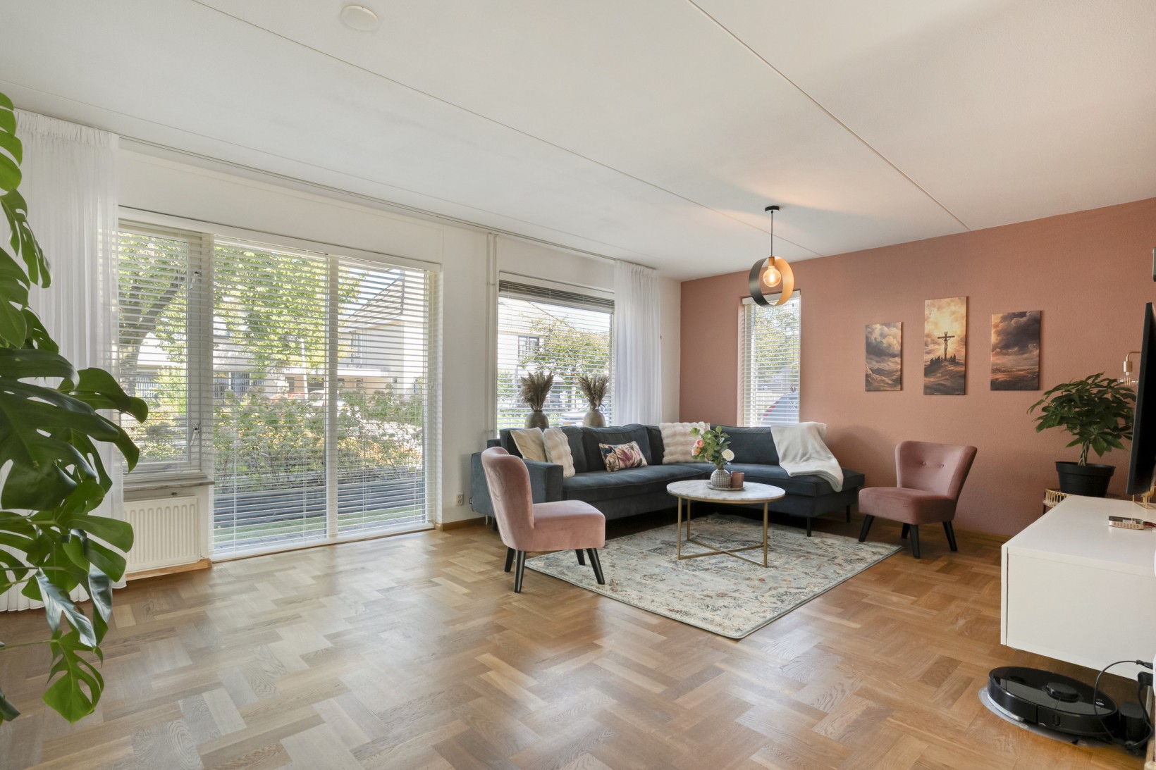 Tussenwoning te koop: De Plevier 126, Almelo