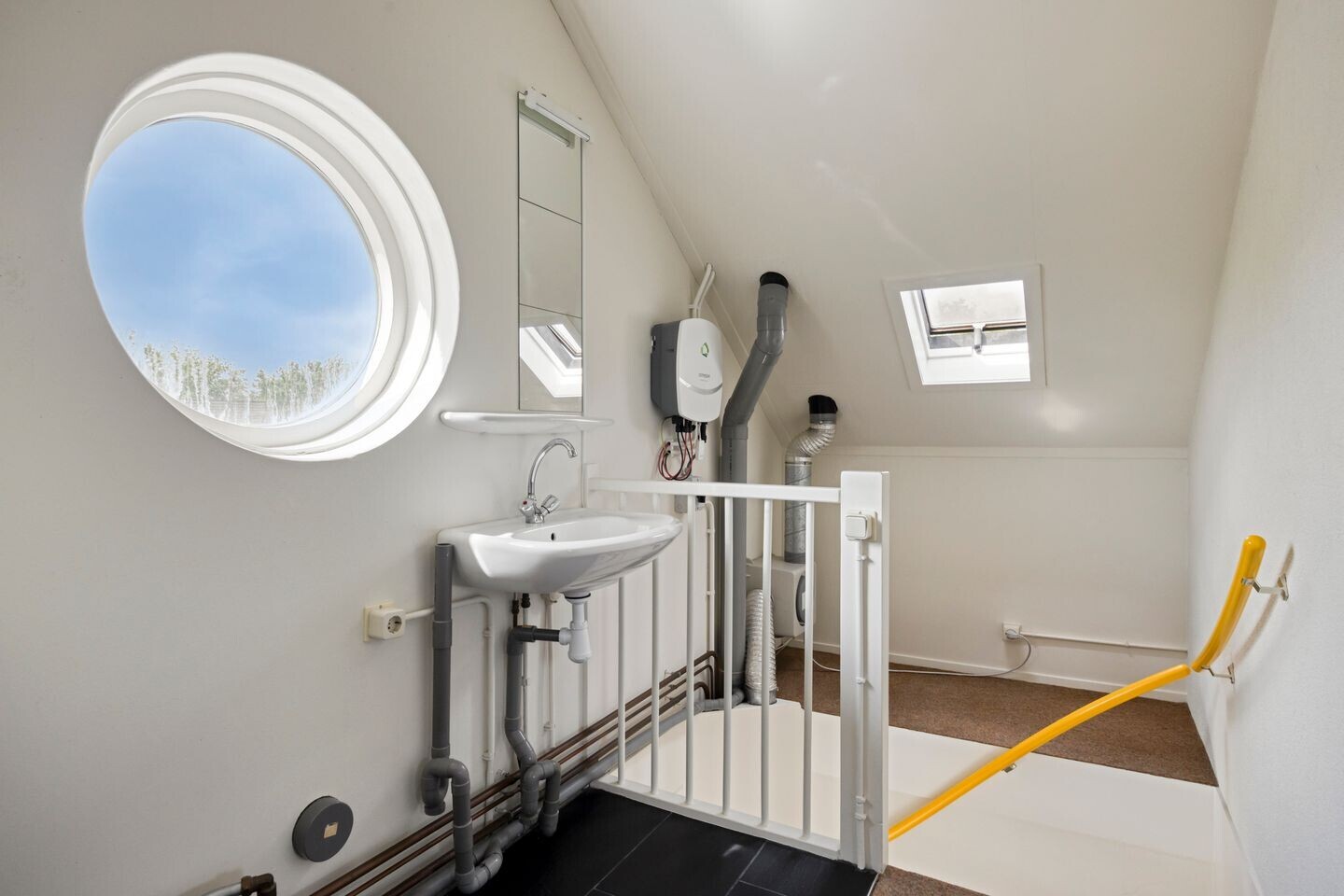 Vrijstaande woning te koop: De Rotsduif 33, Almelo