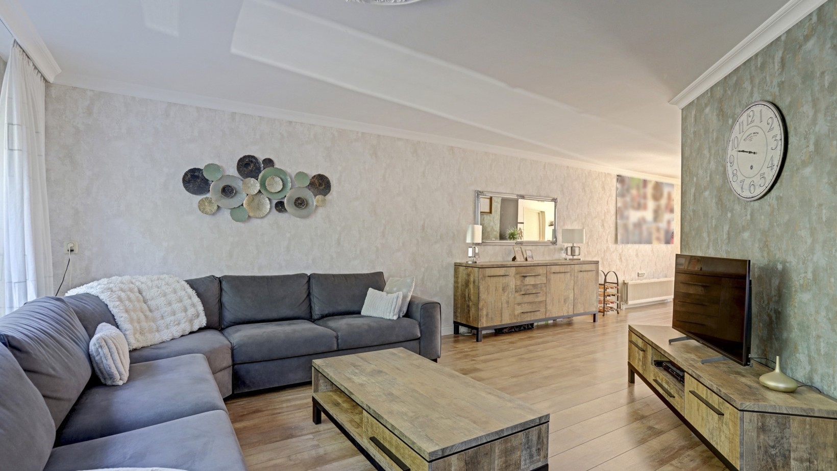Tussenwoning te koop: De Regenwulp 9, Almelo