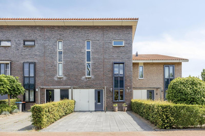 Slangemuur 54