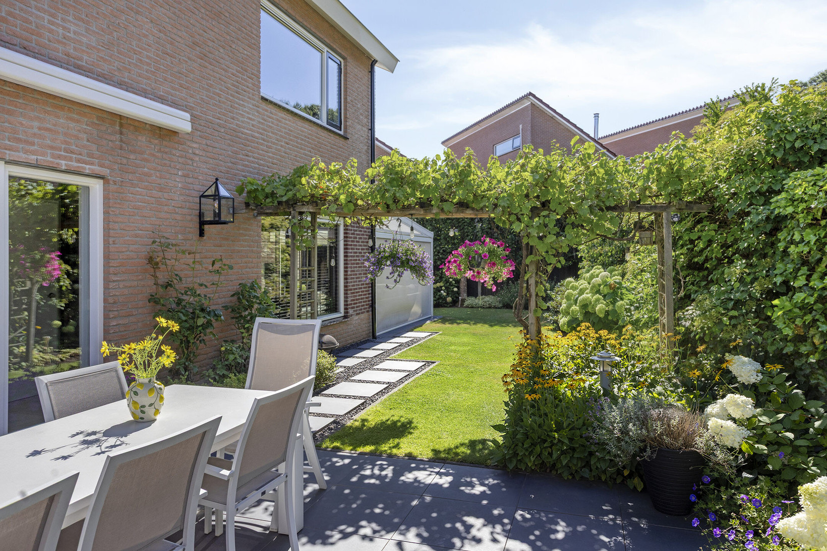 Vrijstaande woning te koop: Broderie 16, Almelo