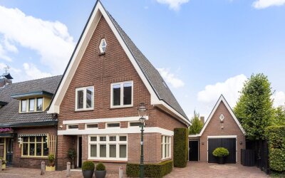 Abraham ten Catestraat 7