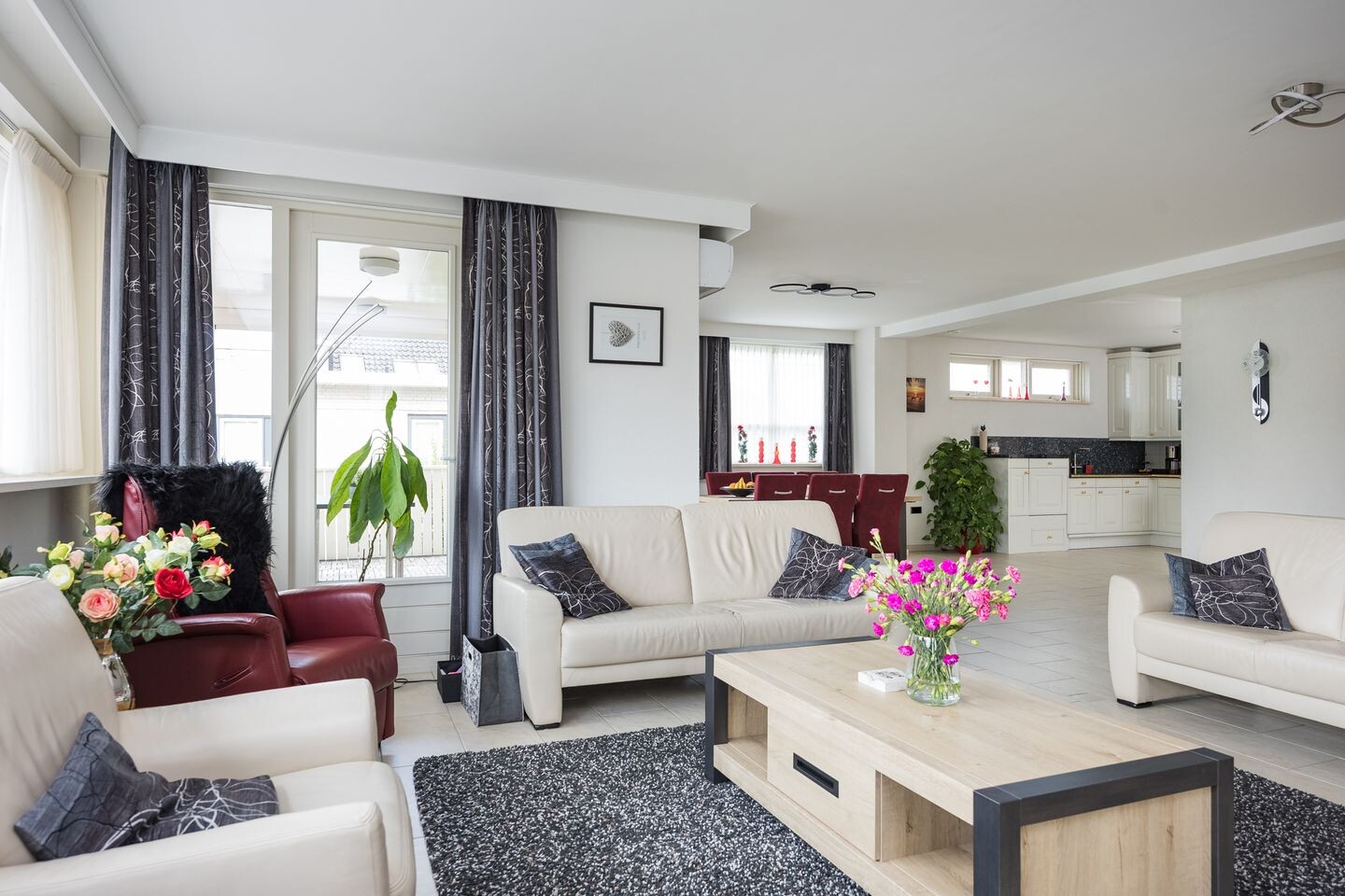 Appartement te koop: Grotestraat 243A, Borne