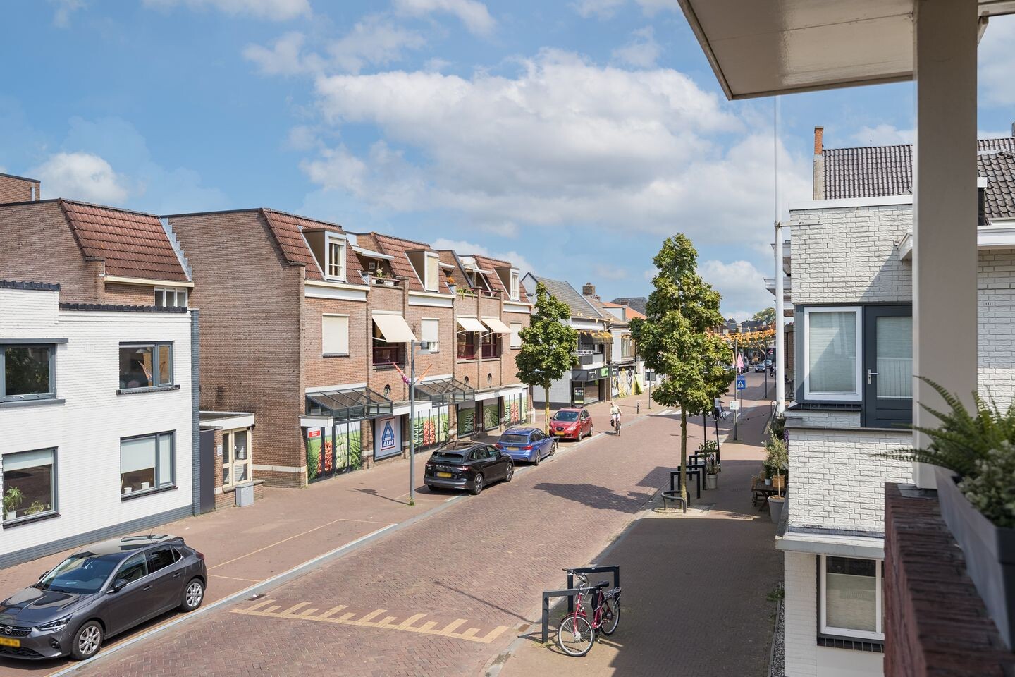 Appartement te koop: Grotestraat 243A, Borne