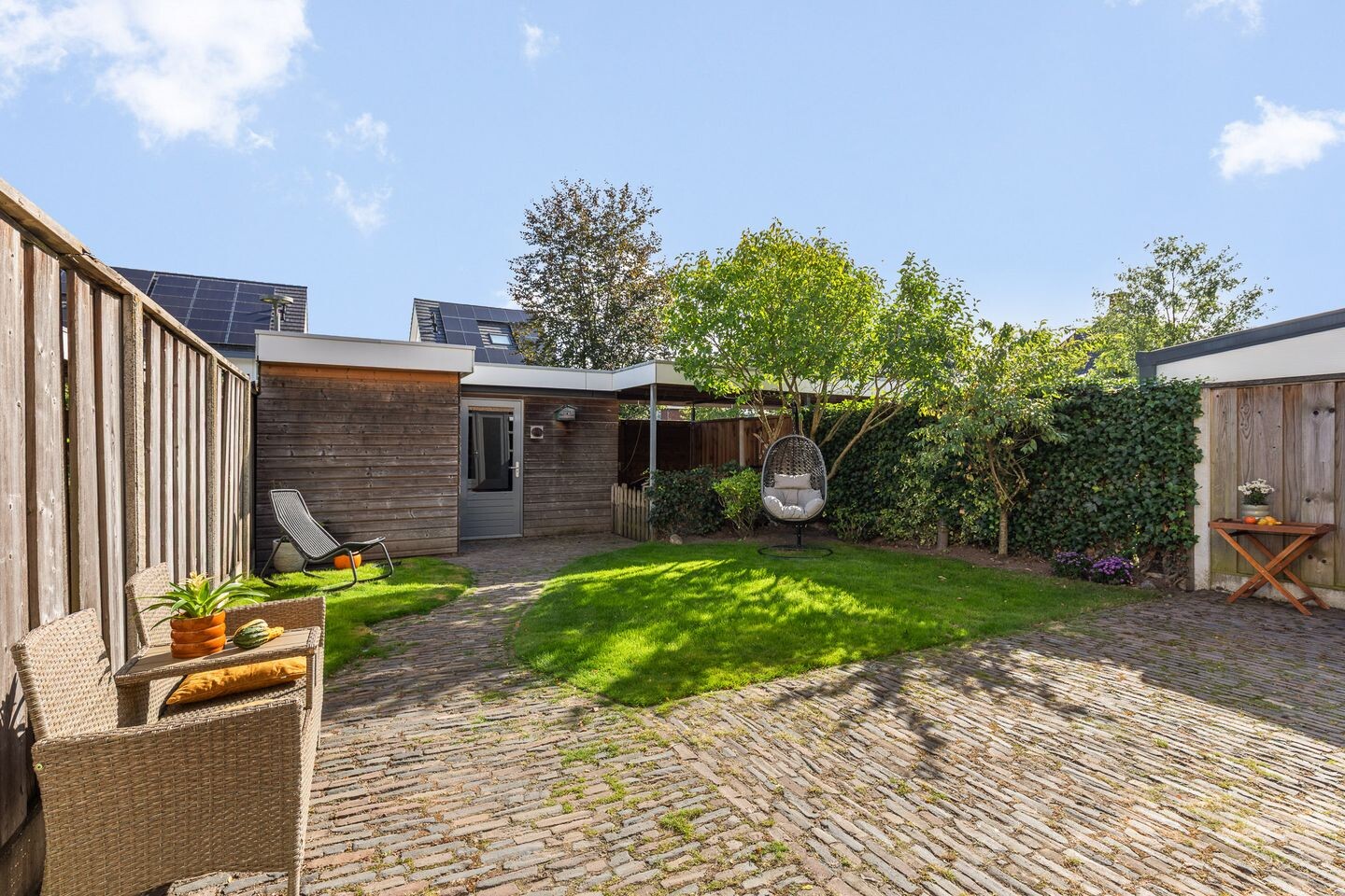 Hoekwoning te koop: Bongerd 63, Borne