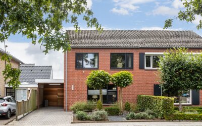 Titus Brandsmastraat 1
