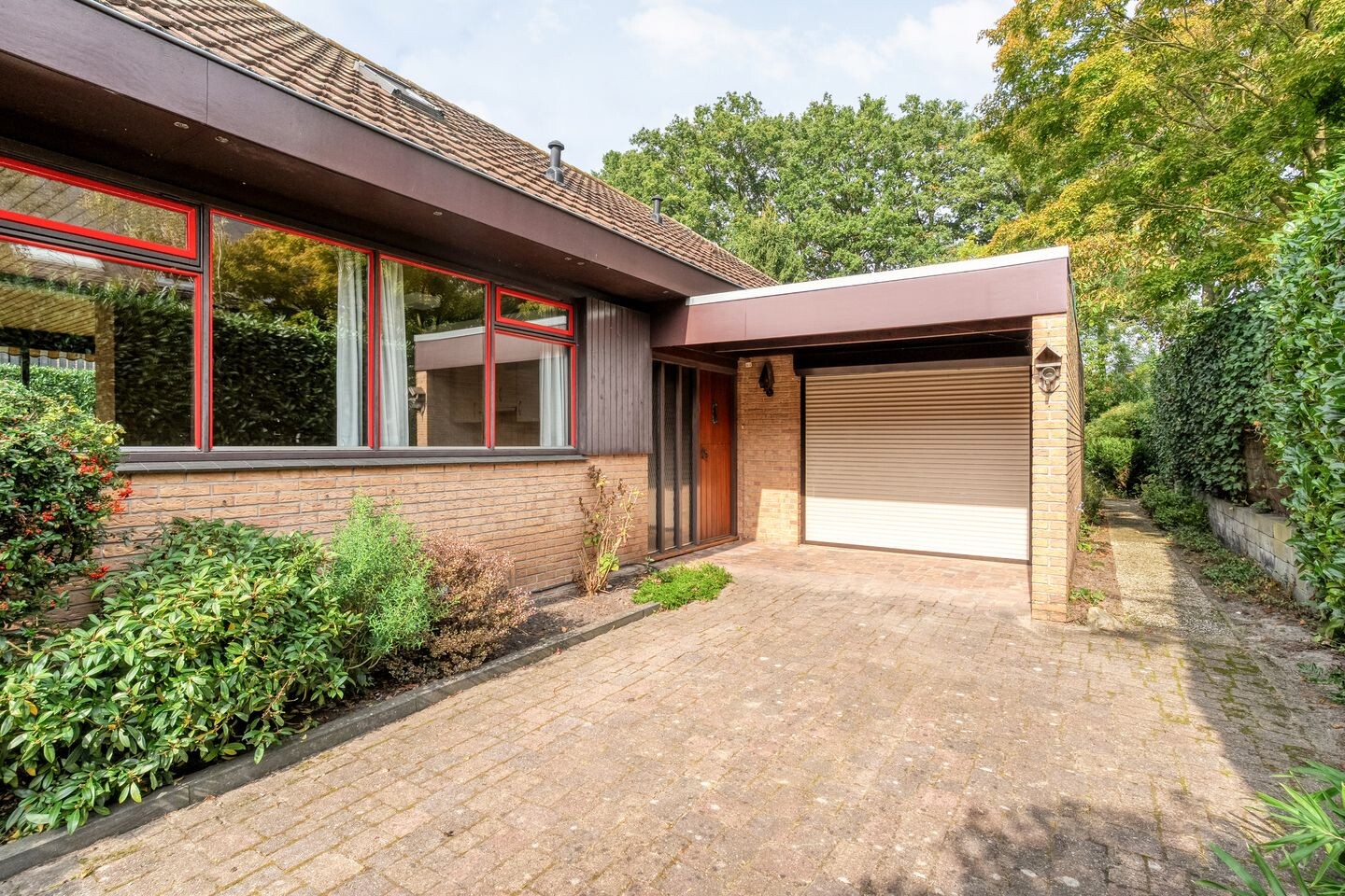 Vrijstaande woning te koop: Rozemarijnsingel 8, Wierden