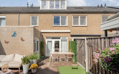 van Dieststraat 24