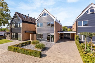 Bachstraat 55