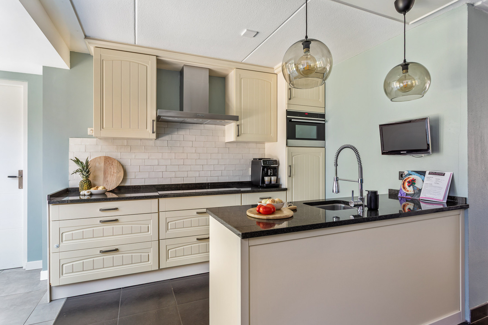 Tussenwoning te koop: Bachstraat 55, Tubbergen