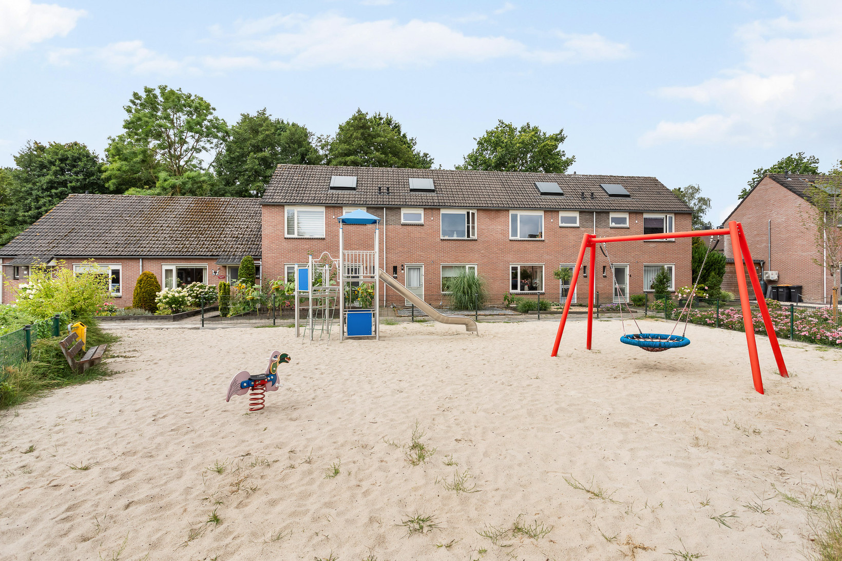 Tussenwoning te koop: Vivaldistraat 9, Tubbergen