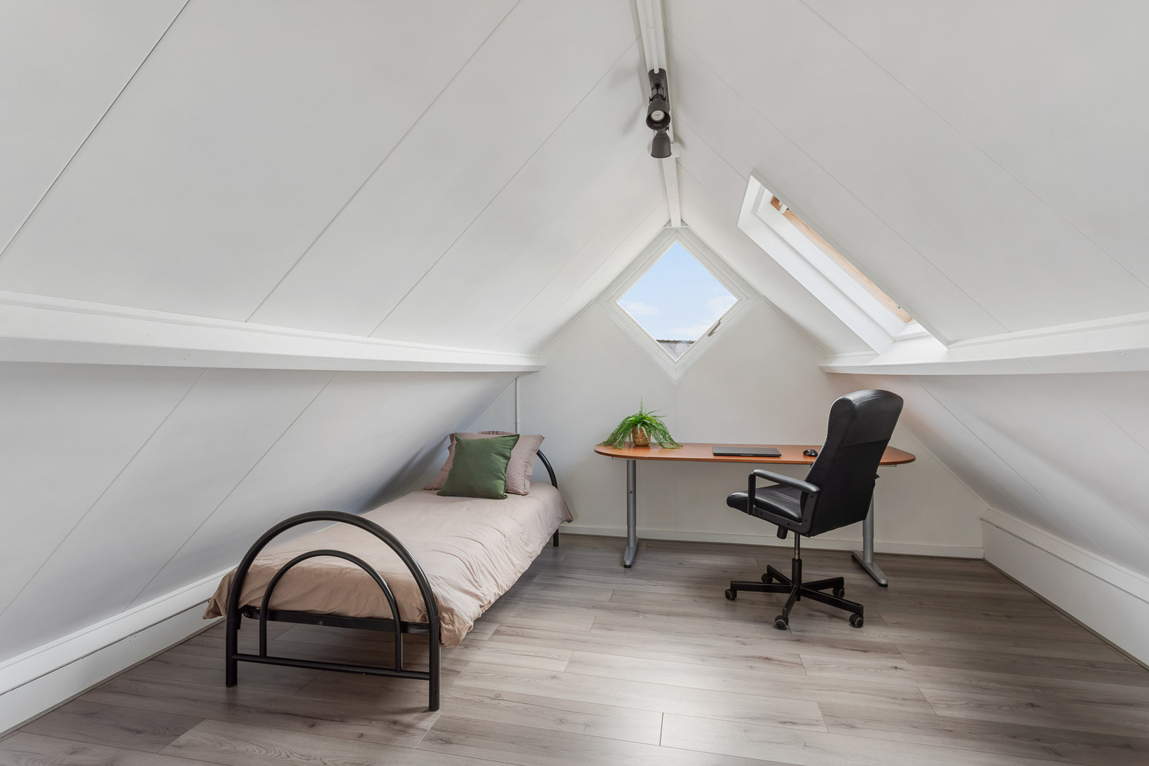 Tussenwoning te koop: Vivaldistraat 9, Tubbergen