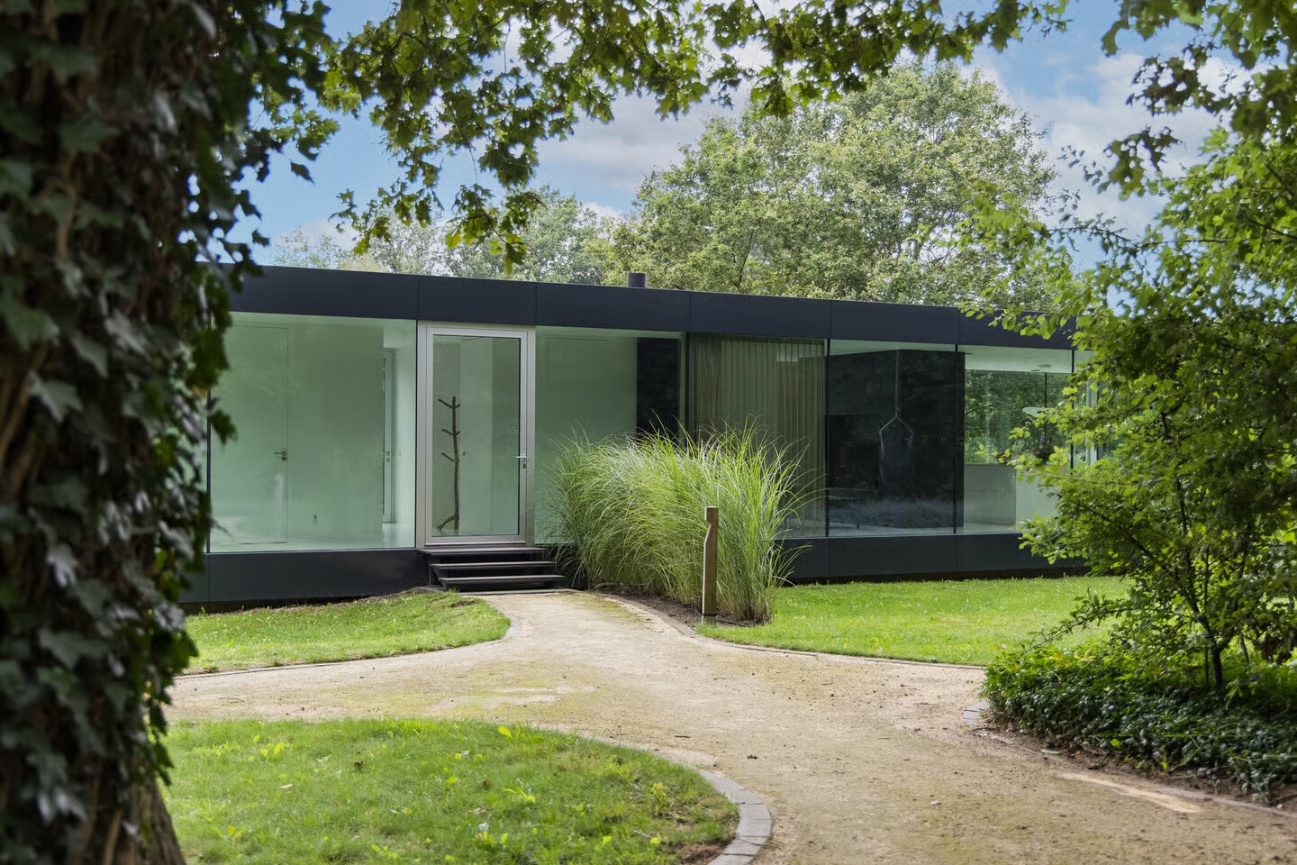 Vrijstaande woning te koop: Vlasbeekweg 5, Hezingen