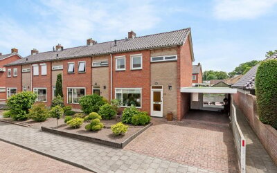Pastoor Cramerstraat 25