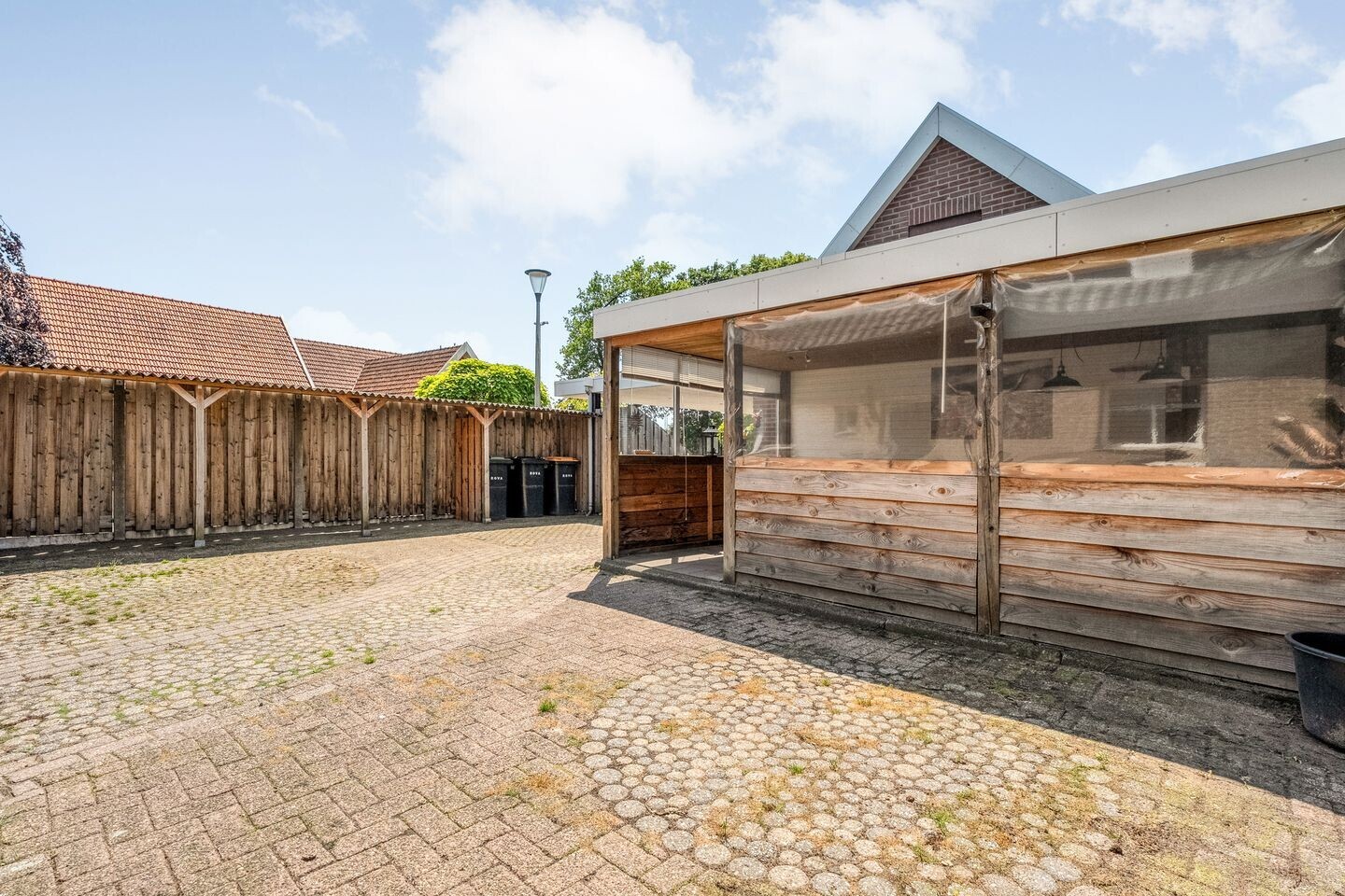 Twee-onder-één-kap te koop: Hardenbergerweg 281, Langeveen