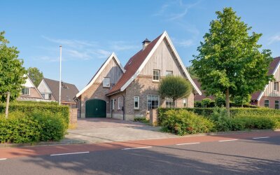 Hoekweg 28