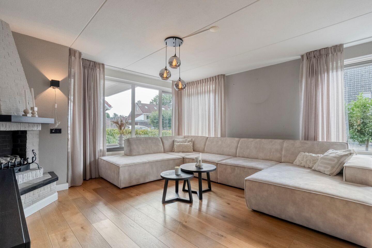 Twee-onder-één-kap te koop: Liezenstraat 11, Beerzerveld
