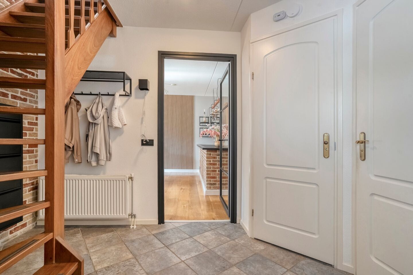 Twee-onder-één-kap te koop: Liezenstraat 11, Beerzerveld