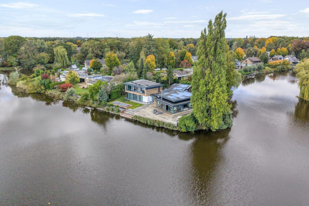 Vrijstaande woning te koop: Vijverlaan 15, Nieuwleusen