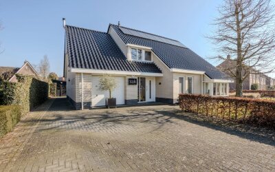 Burg.van der Grondenstraat 32-A
