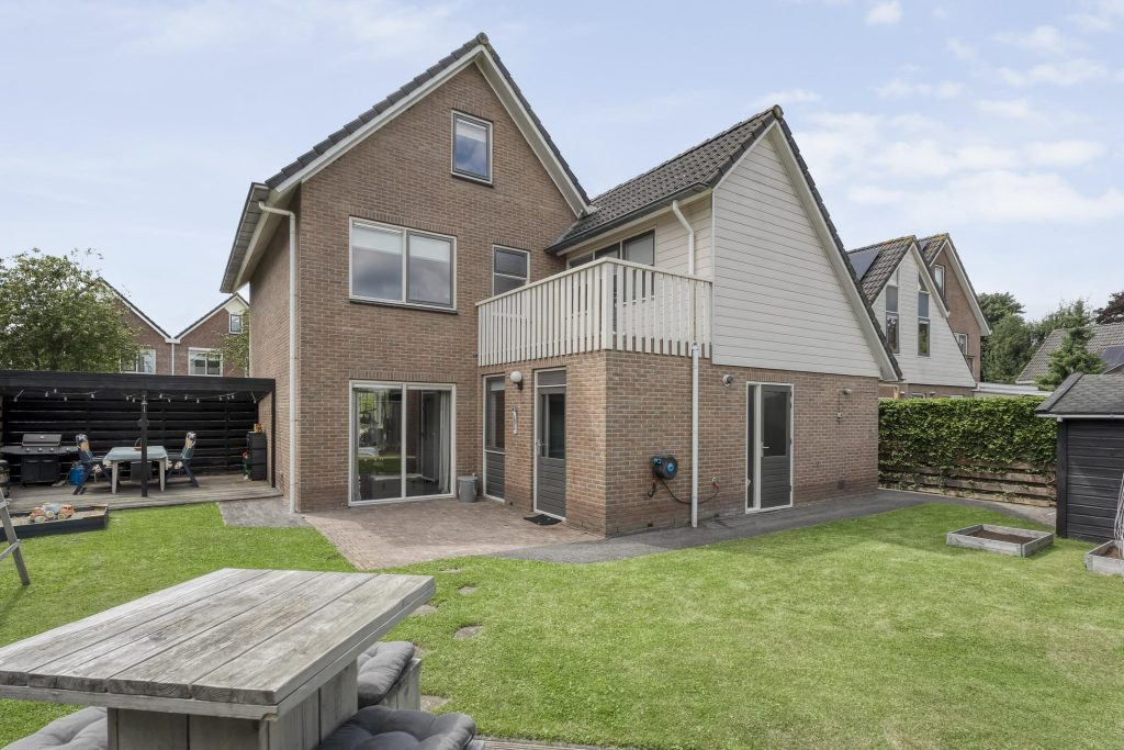 Vrijstaande woning te koop: Turfslag 28, Nieuwleusen