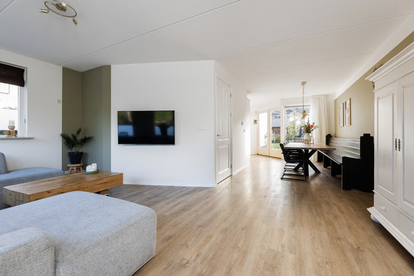 Hoekwoning te koop: Wiedenland 32, Nieuwleusen