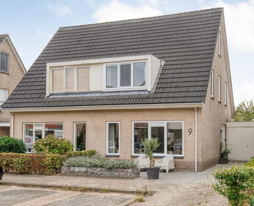 Tussenwoning te koop: Boskerserf 9, Dalfsen
