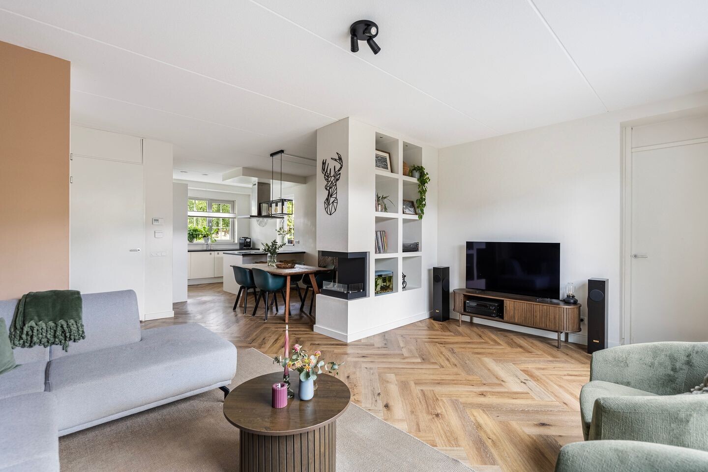 Hoekwoning te koop: Hamerbijl 28, Dalfsen