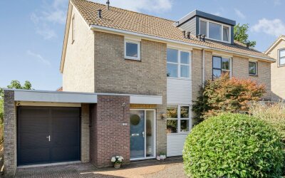 van der Helststraat 25