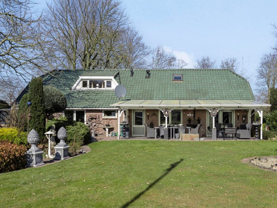Ommerkanaal. 10