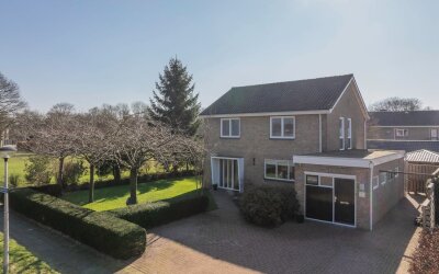 Lesturgeonstraat 1